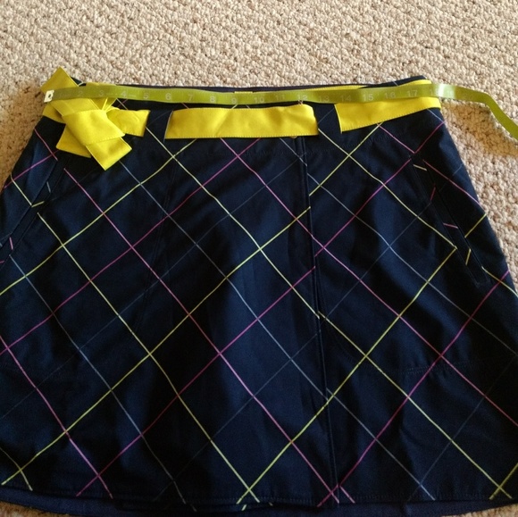 EUC NIKE GOLF Navy Plaid Skort Convert/Reverse - Picture 5 of 7